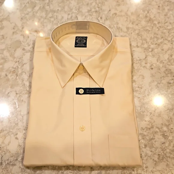 white christmas dresses Cream Cotton Oxford Cloth Long Point Collar Shirt main image 1